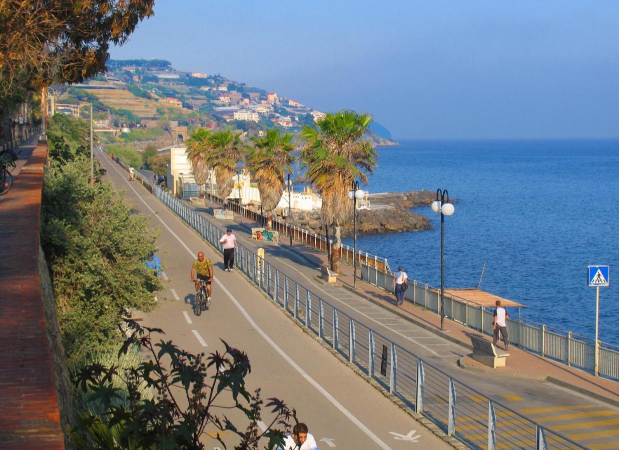 Maison Du Port Vieux Leilighet Sanremo Eksteriør bilde