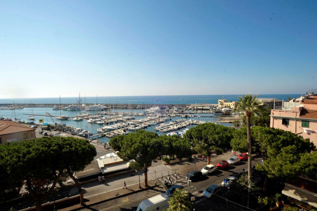 Maison Du Port Vieux Leilighet Sanremo Eksteriør bilde